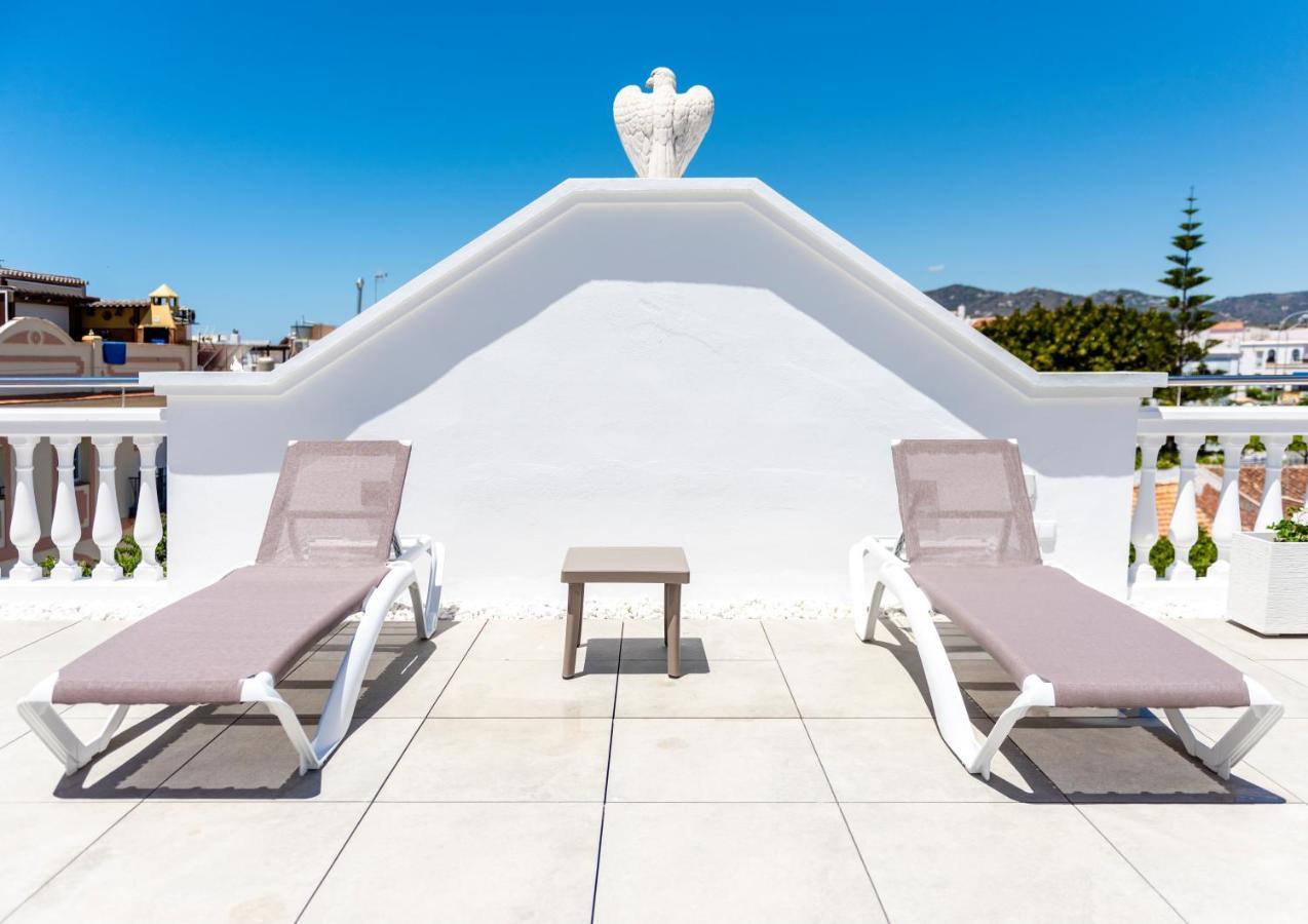Apartamentos Toboso Plaza Nerja Ngoại thất bức ảnh Rooftop terrace